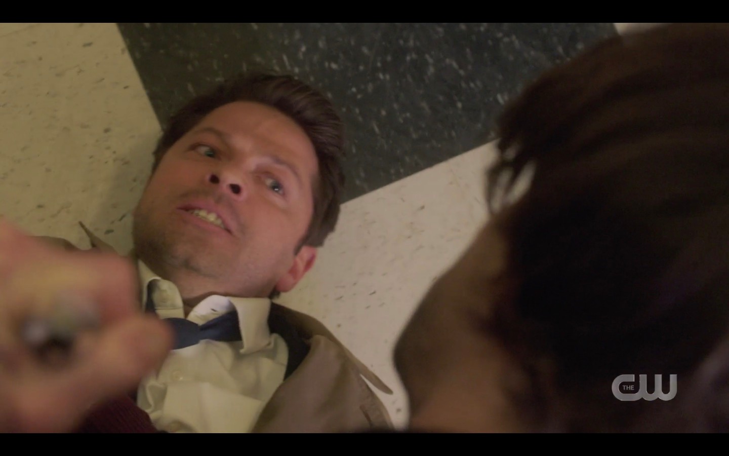 Castiel fighting off Geeky Sam Winchester trying to stab him spn 1415