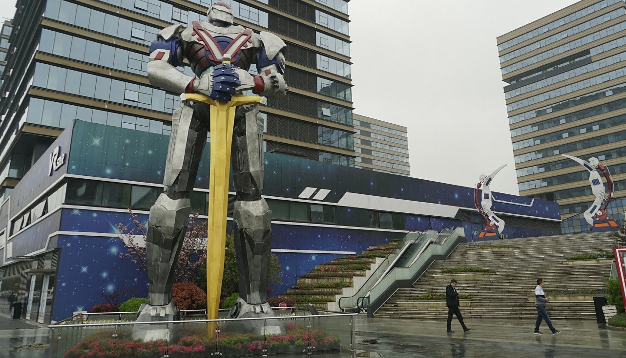 virtual reality base in nanchang china with iron man statue