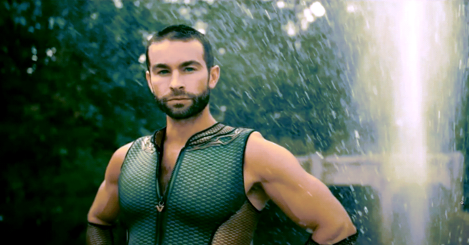 chace-crawford-tight-superhero-in-the-boys-season-2-1536x804.png