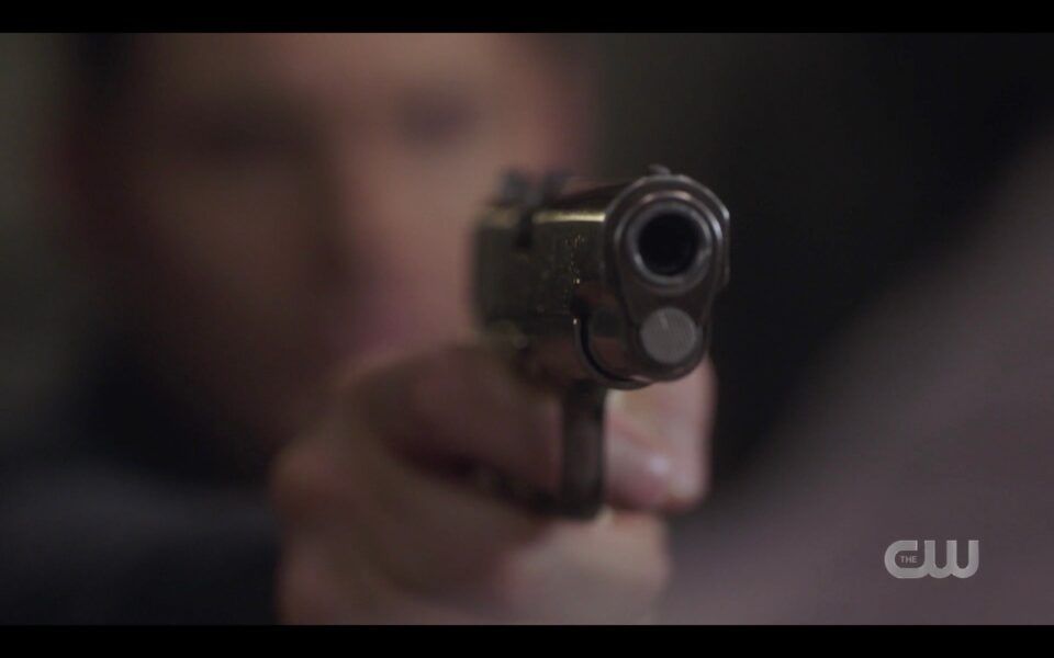 Dean Winchester pulls gun on Sam get outta my way SPN 1517