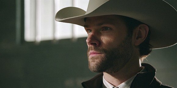 Jared Padalecki doing a Walker Cordell white hat moment in shadow.