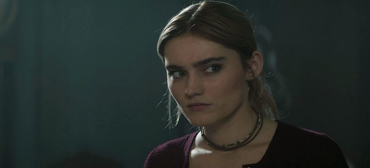 Another erroneous wasted shot of Meg Donnelly on The Winchesters.