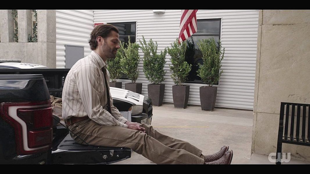 Walker Jared Padalecki stretching out those long legs with cowboy boots.