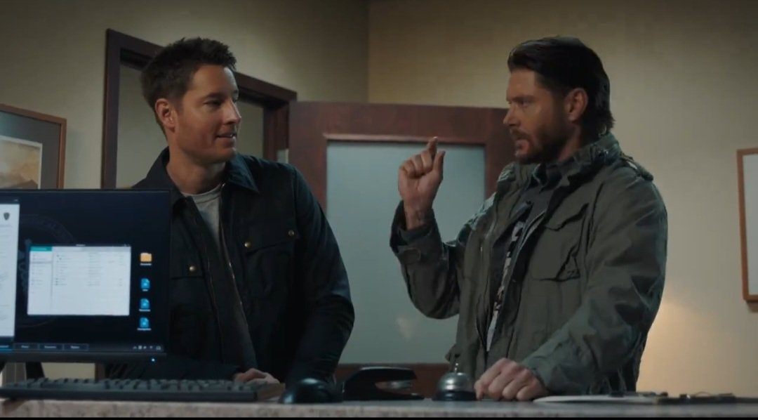 Jensen Ackles comparing girth size with Justin Hartley on Trackers set